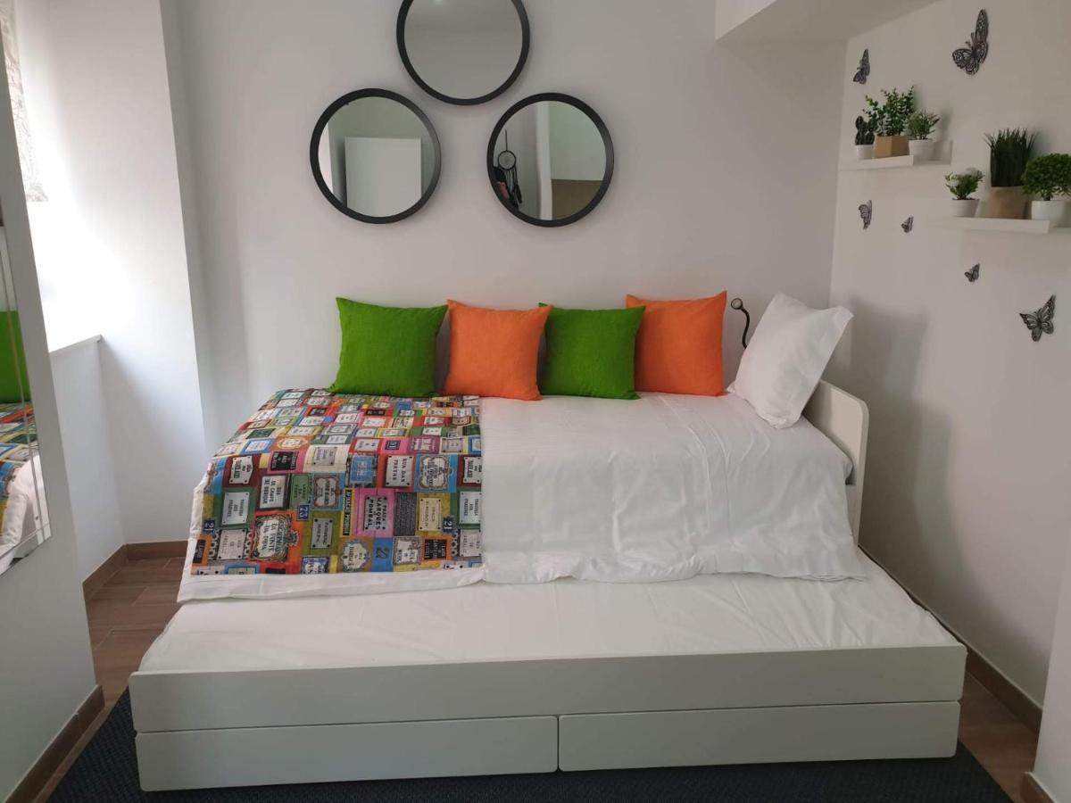 Apartamento Queiros, 6 *