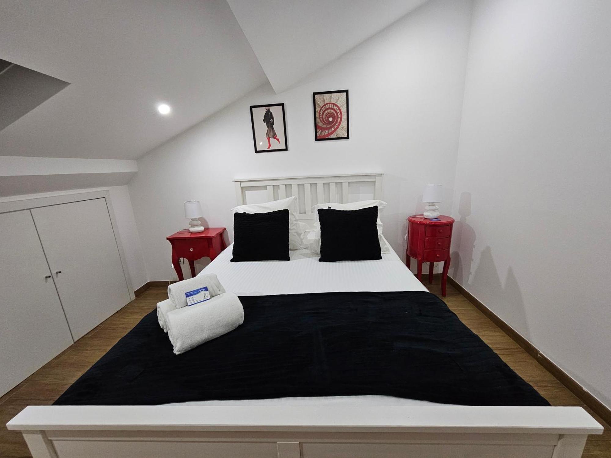 Apartamento Queiros, 6 *