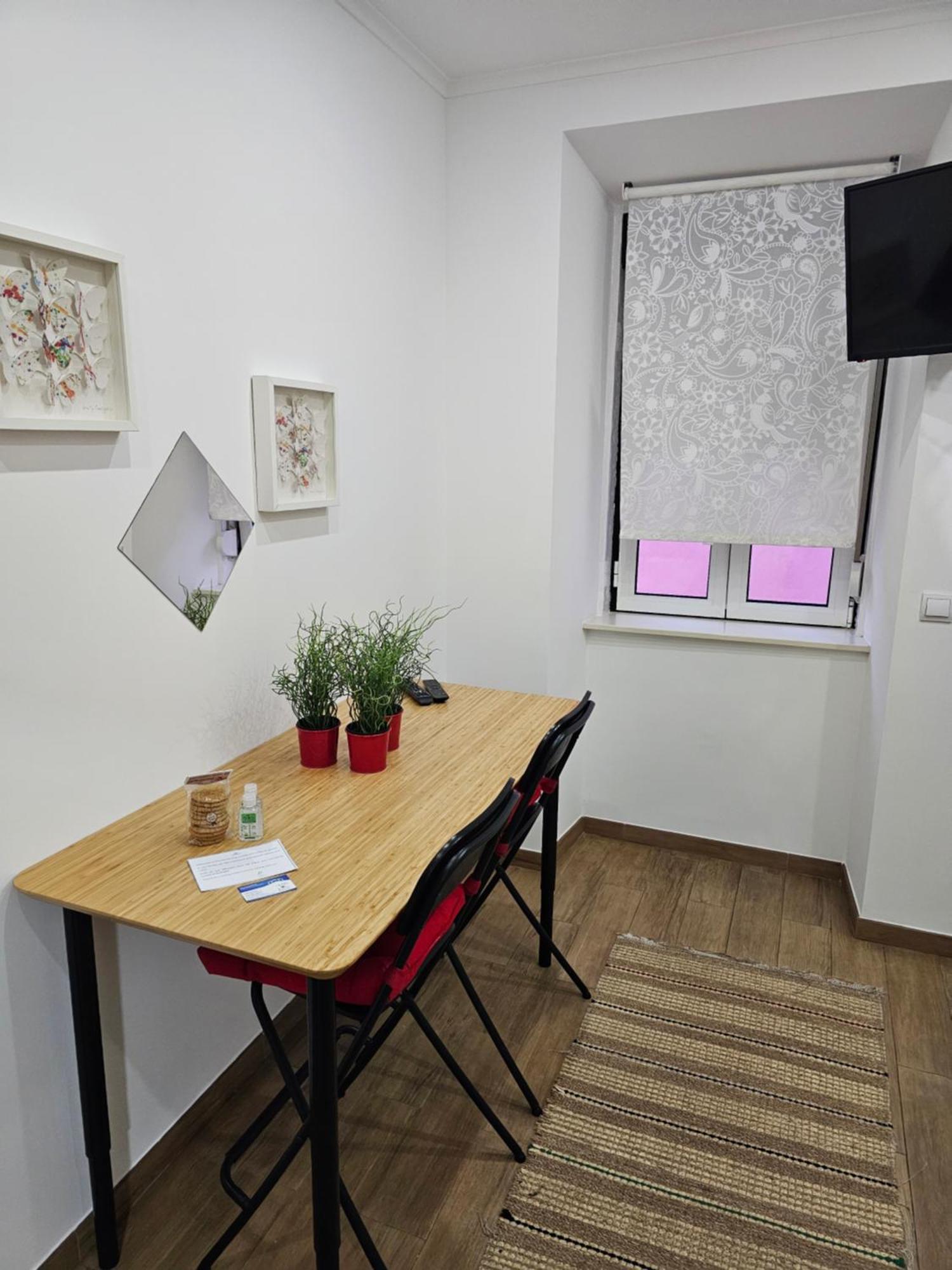 Queiros, 6 Apartamento *