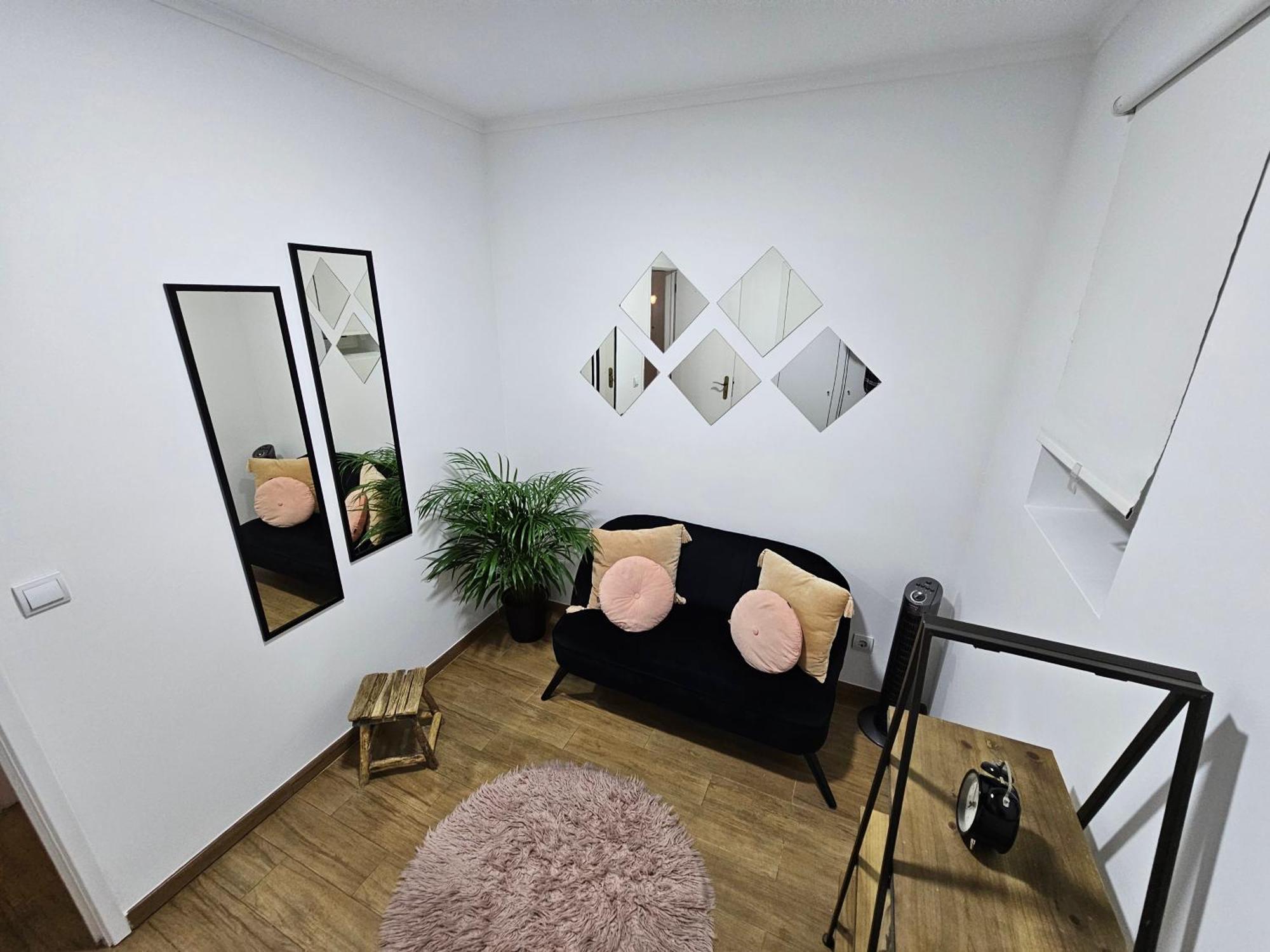 Apartamento Queiros, 6 *